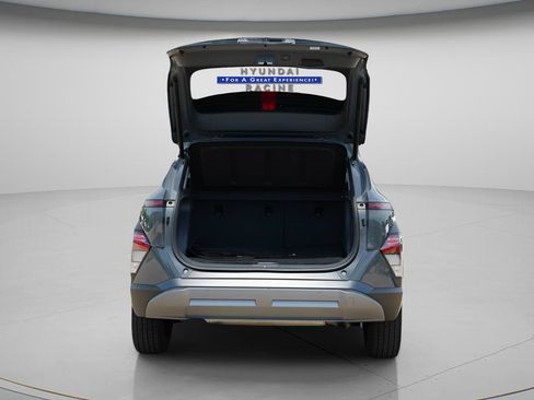 Certified 2024 Hyundai Kona Limited FWD image 10