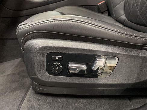 Used 2025 BMW X5 xDrive40i w/ Climate Comfort Package AWD/4WD image 18
