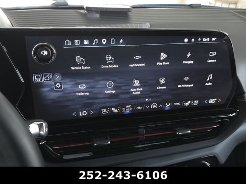 Used 2026 Chevrolet Silverado EV Trail Boss AWD/4WD image 17