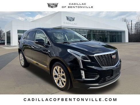 Used 2020 Cadillac XT5 Premium Luxury FWD image 1