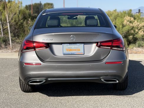 Used 2019 Mercedes-Benz A 220 A 220 image 9