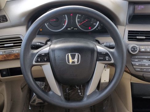 Used 2009 Honda Accord EX image 25
