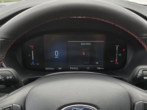 Used 2025 Ford Escape ST-Line FWD image 16