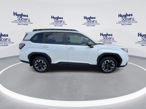 Certified 2025 Subaru Forester Premium AWD/4WD image 12