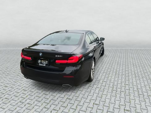 Used 2023 BMW 530i xDrive w/ Premium Package AWD/4WD image 7