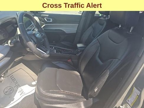 Used 2024 Jeep Compass Limited AWD/4WD image 10