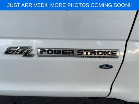 Used 2022 Ford F250 Platinum AWD/4WD image 9