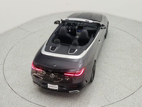 Certified 2024 Mercedes-Benz CLE 300 4MATIC Cabriolet image 27