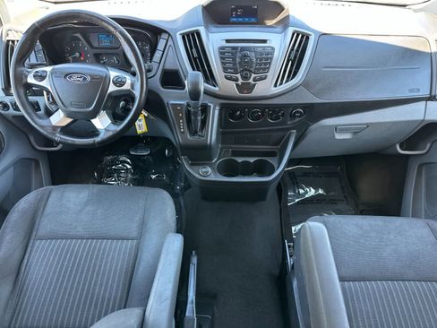 Used 2017 Ford Transit 150 XLT RWD image 4