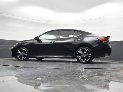 Used 2022 Nissan Sentra SR w/ SR Premium Package FWD image 41