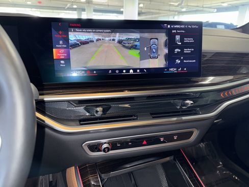 Certified 2025 BMW X5 xDrive50e w/ M Sport Package image 27