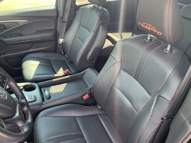 Used 2023 Honda Passport TrailSport image 9