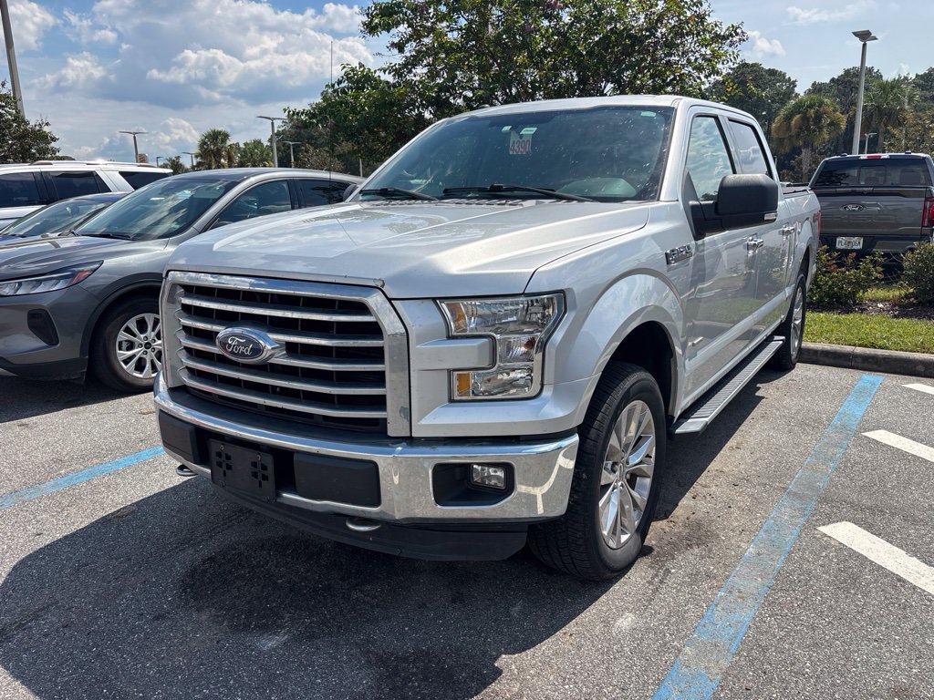 Used 2016 Ford F150 XLT w/ Equipment Group 302A Luxury AWD/4WD image 3