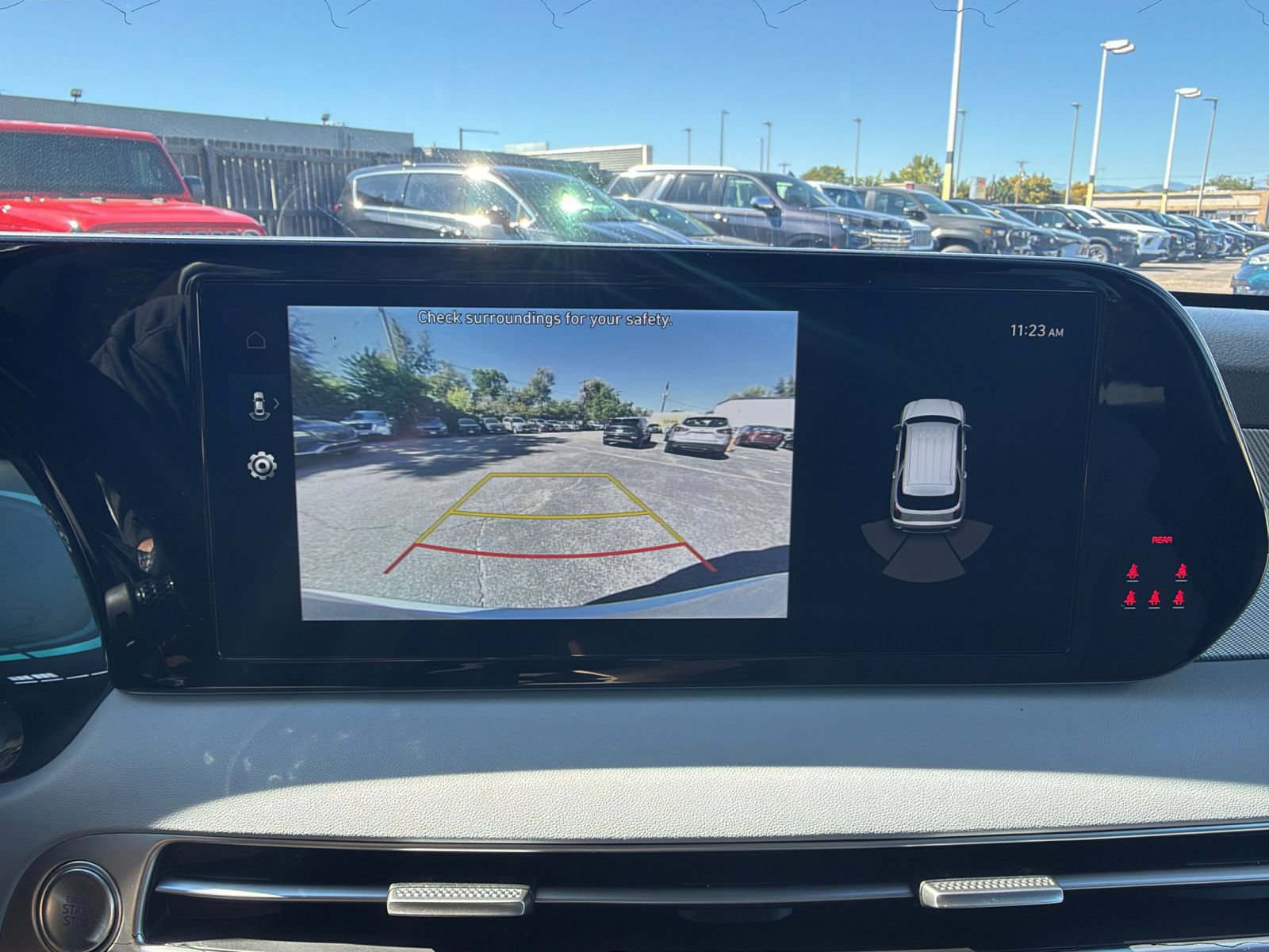 Used 2025 Hyundai Palisade SEL AWD/4WD image 25