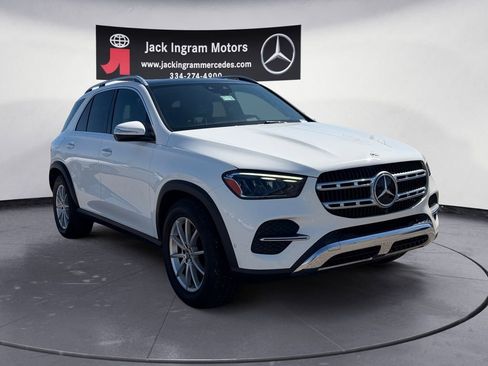 Used 2024 Mercedes-Benz GLE 350 4MATIC image 7