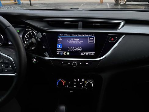 Used 2022 Buick Encore GX Preferred w/ Cold Weather Comfort Package image 19