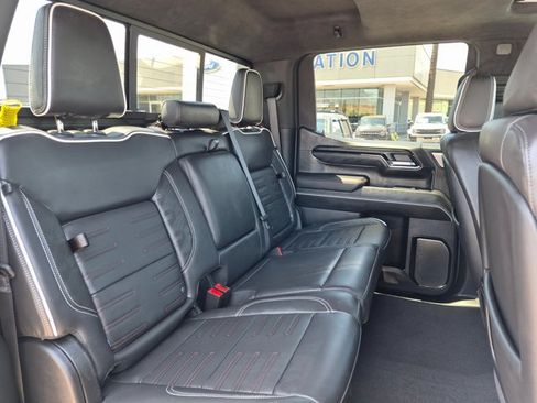 Used 2025 GMC Sierra 1500 AT4X AWD/4WD image 26
