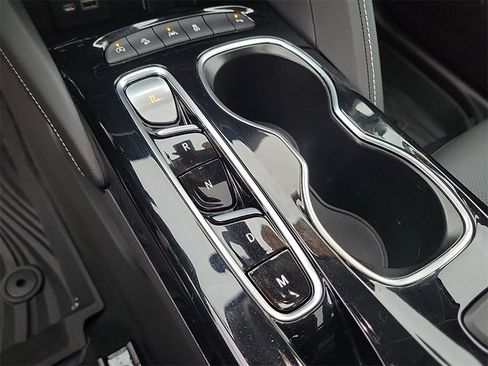 Used 2023 Buick Envision Essence w/ Sport Touring Package image 28