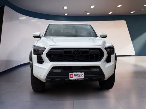 Used 2024 Toyota Tacoma TRD Off-Road w/ TRD Off Road Premium Package image 8