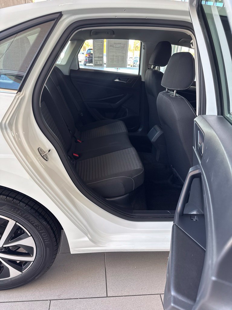 Certified 2024 Volkswagen Jetta S FWD image 7
