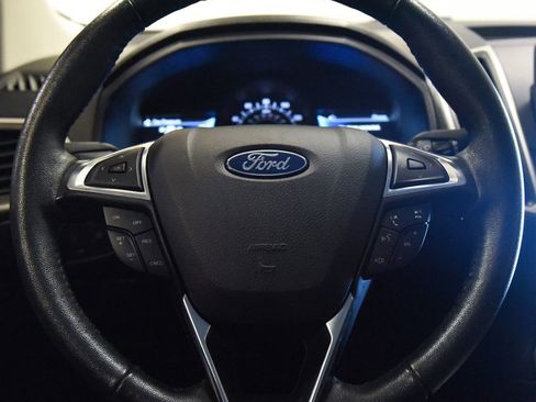 Used 2022 Ford Edge SEL AWD/4WD image 13