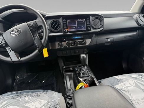 Used 2023 Toyota Tacoma SR image 11