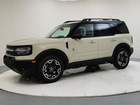 New 2025 Ford Bronco Sport Outer Banks w/ Outer Banks Tech Package+ image 4