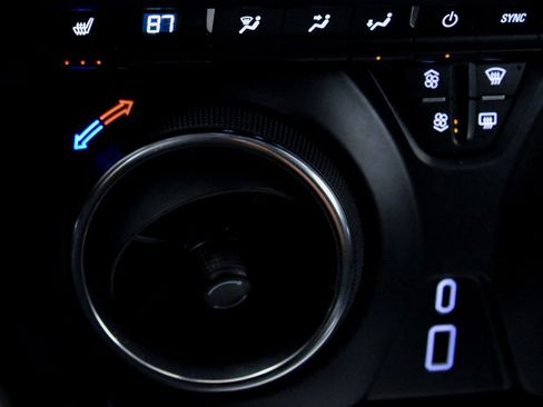 Used 2024 Chevrolet Blazer LT w/ Convenience Package image 21