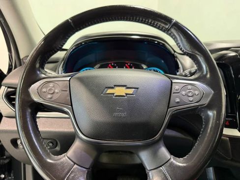 Used 2019 Chevrolet Traverse RS image 15