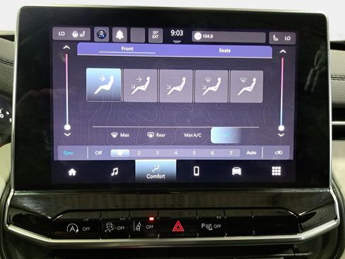 Certified 2024 Jeep Compass Limited image 21