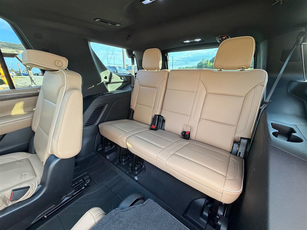 Used 2021 Chevrolet Tahoe Premier AWD/4WD image 17