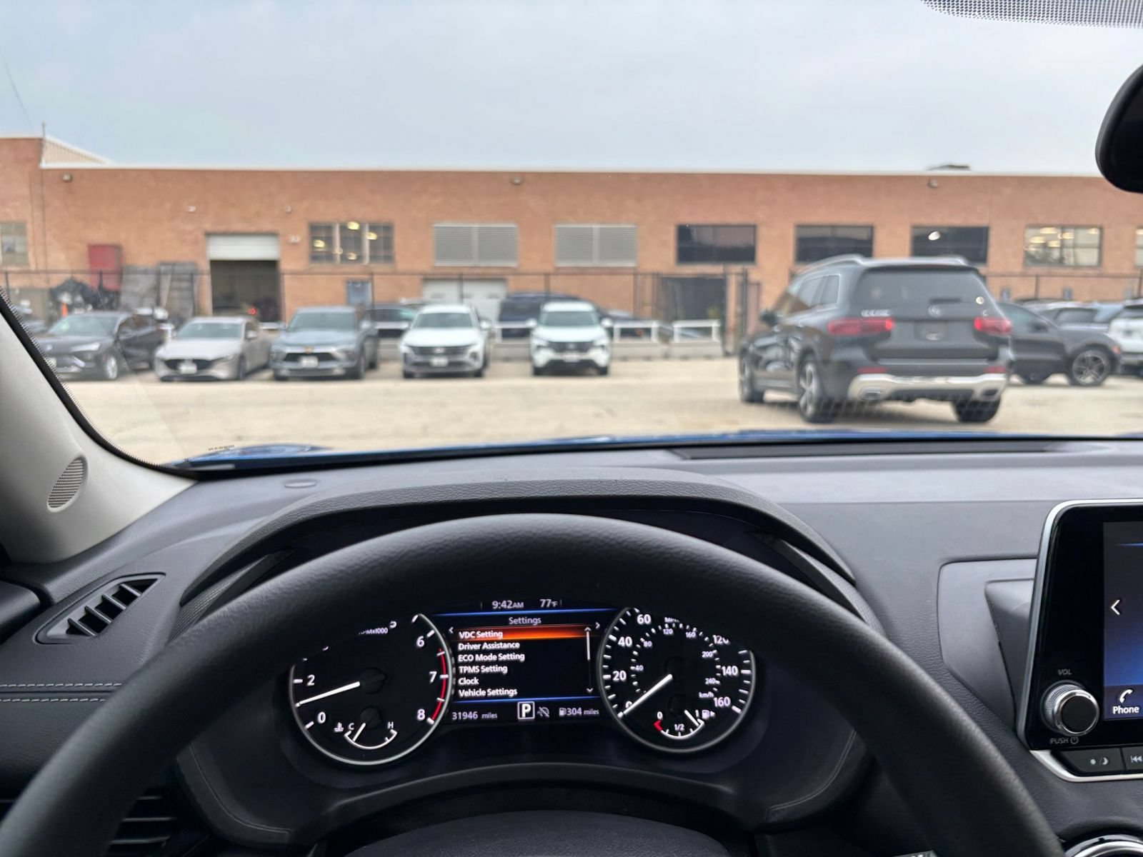 Used 2025 Nissan Sentra SV FWD image 31