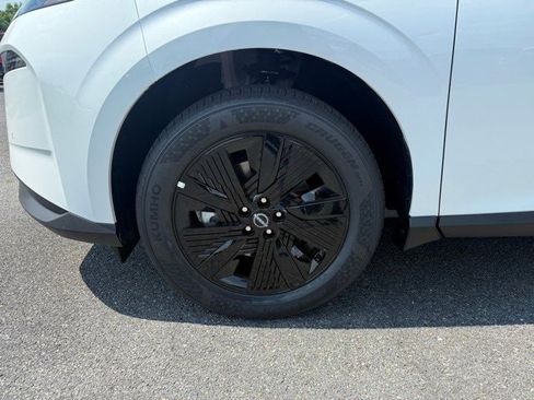 New 2025 Nissan Murano SV image 9