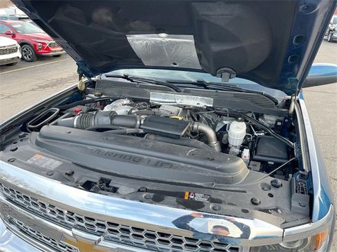 Certified 2019 Chevrolet Silverado 2500 LT w/ LT Convenience Package image 27