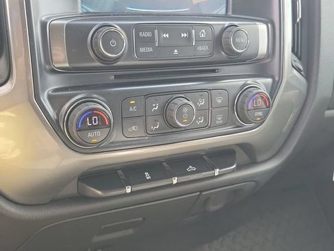 Used 2017 Chevrolet Silverado 1500 LT w/ All Star Edition AWD/4WD image 24