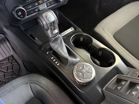 Used 2025 Ford Bronco Big Bend AWD/4WD image 19