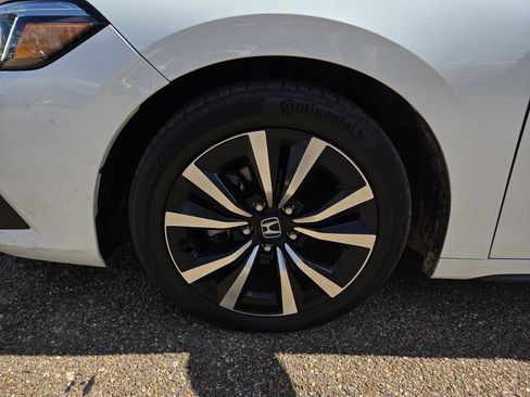 Used 2024 Honda Civic EX-L image 31