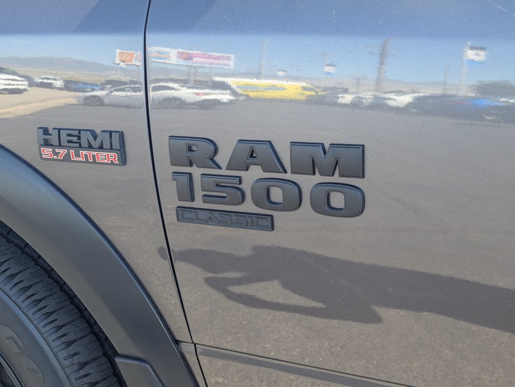 Used 2022 RAM 1500 Warlock AWD/4WD image 14
