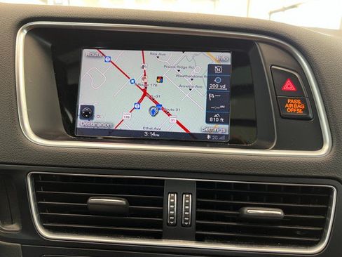 Used 2017 Audi Q5 3.0T Premium Plus w/ Technology Package AWD/4WD image 18