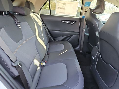 Used 2026 Kia Niro LX FWD image 17