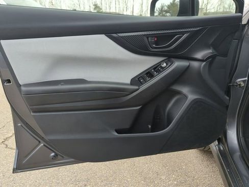 Used 2022 Subaru Crosstrek 2.0i Premium image 14