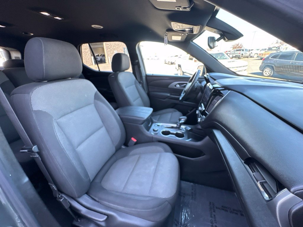 Used 2023 Chevrolet Traverse LT AWD/4WD image 40