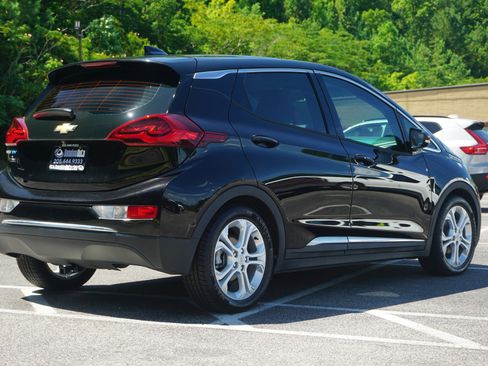 Used 2020 Chevrolet Bolt LT image 9