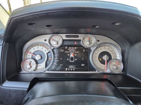 Used 2015 RAM 2500 Longhorn w/ Convenience Group image 27