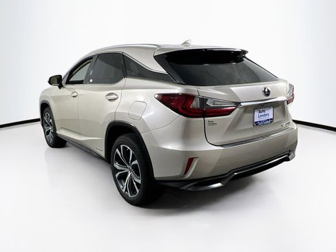 Used 2018 Lexus RX 450h AWD image 7