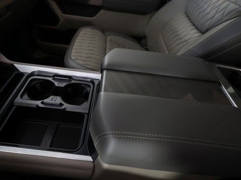 Used 2025 Ford F450 Platinum w/ Platinum Plus Package image 37