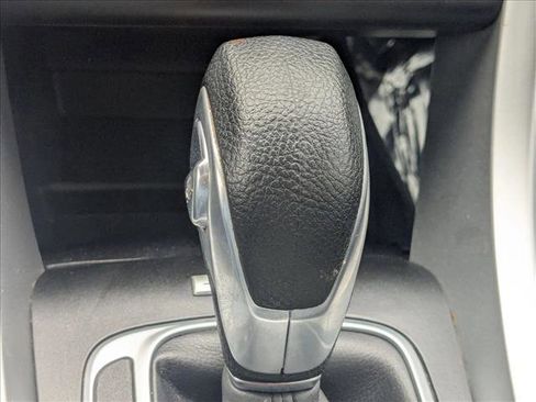 Used 2016 Ford Fusion SE image 9