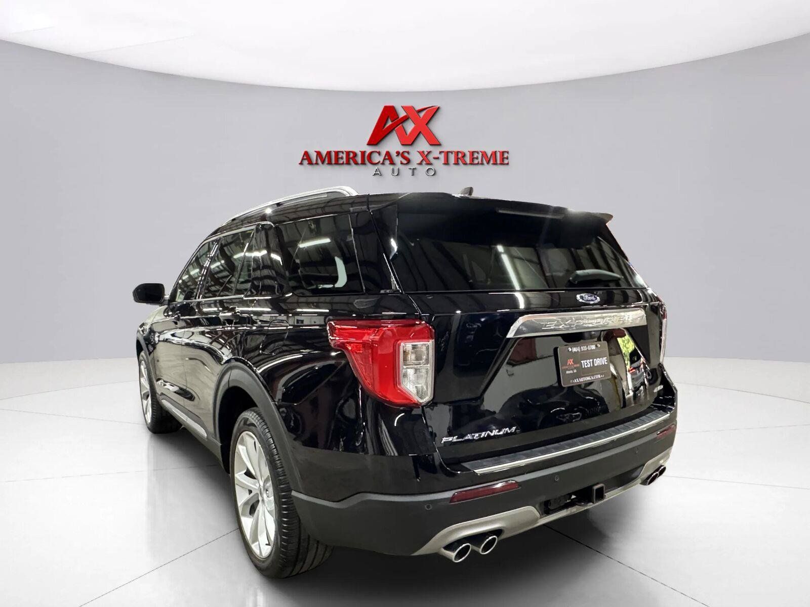 Used 2024 Ford Explorer Platinum w/ Technology Package AWD/4WD image 5