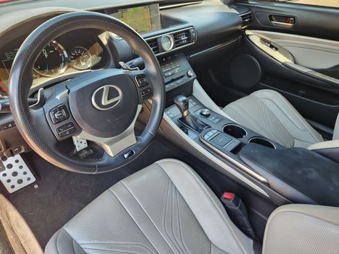 Used 2015 Lexus RC F w/ Premium Package RWD image 21