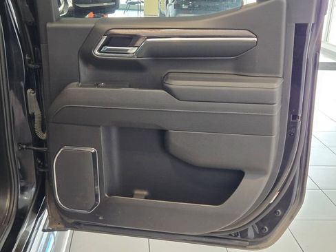 Used 2024 Chevrolet Silverado 1500 LTZ w/ Technology Package AWD/4WD image 9